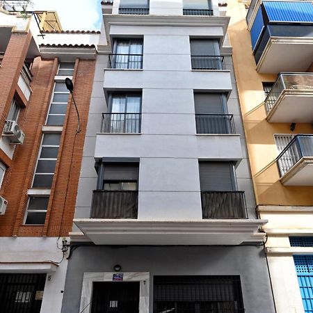 Love Rent4 Malaga Rene Екстериор снимка